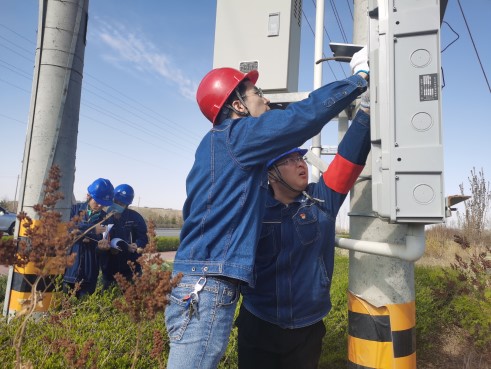 阿拉善電業(yè)局黨建+營銷助推高損線路治理取得實效