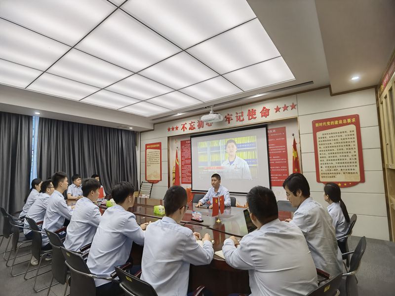 國家能源集團(tuán)福建晉江熱電公司團(tuán)委召開“發(fā)揚(yáng)五四之魂，接力青春之火”主題團(tuán)日