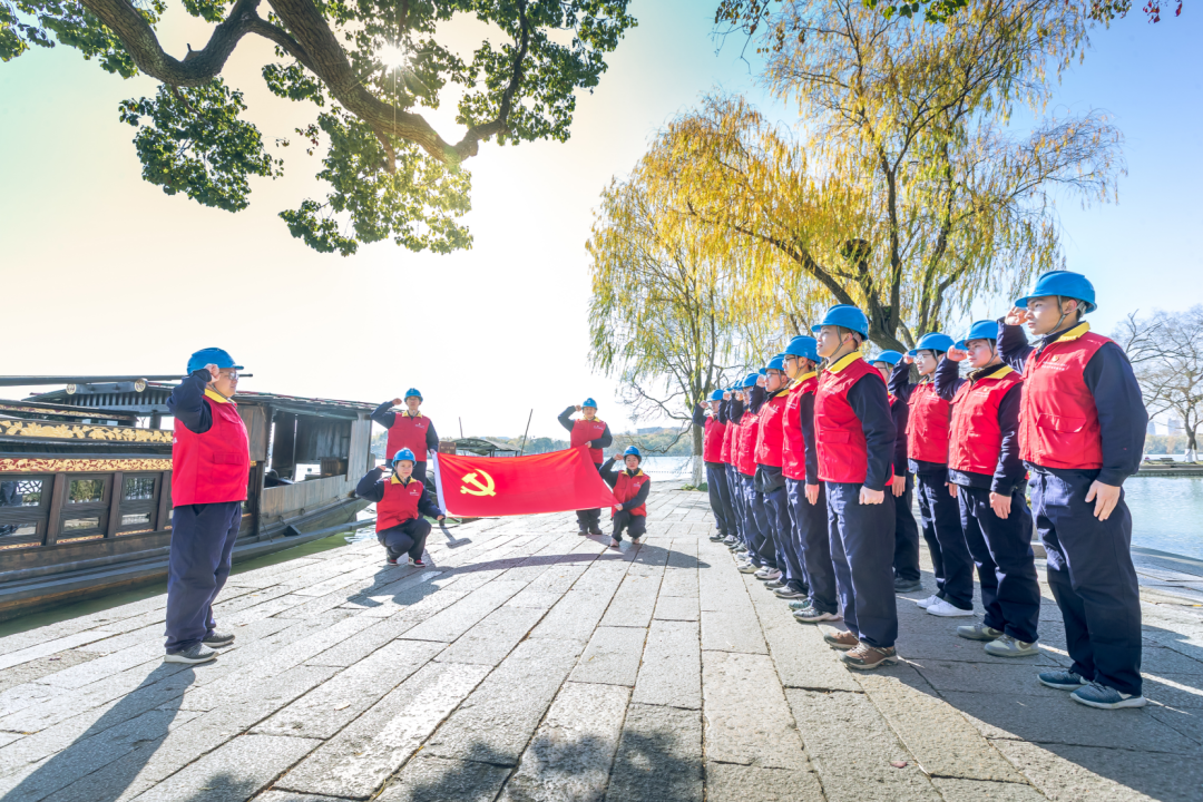 國家電網(wǎng)公司2022年度二級(jí)單位黨委書記抓基層黨建工作述職暨述責(zé)述廉評(píng)議會(huì)議召開