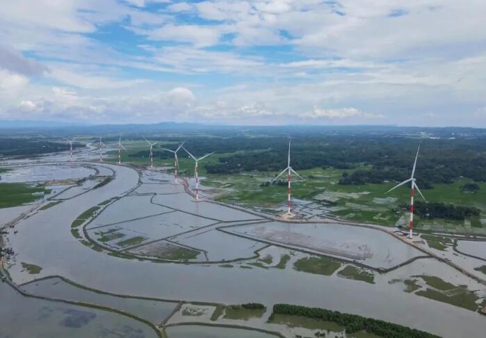 國家電投投資承建的孟加拉國首個集中式風(fēng)電項(xiàng)目并網(wǎng)發(fā)電