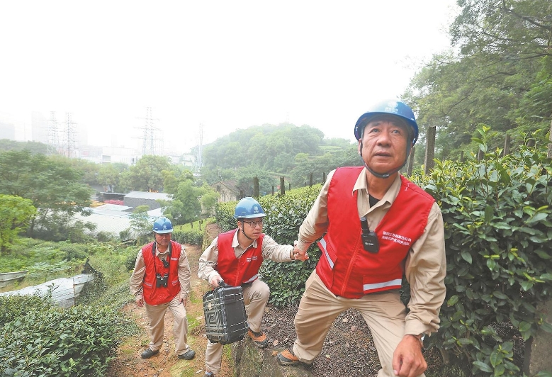 國網江蘇超高壓公司黨委強化黨建引領提升江蘇主網運檢質效